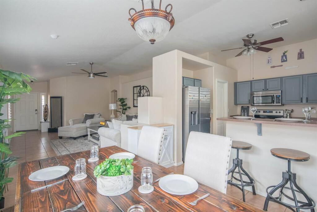 Hébergement de vacances Tranquil Oasis: Experience Luxury Living! Phoenix