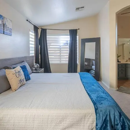 Tranquil Oasis: Experience Luxury Living! Villa Phoenix Exterior photo